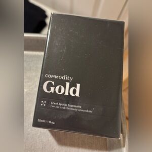 Commodity Gold Eau de Parfum - Black & White  Box